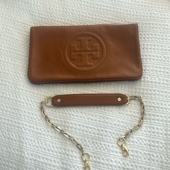 TORY BURCH FLAP CLUTCH/SHOULDER BAG - Picture 1 of 12